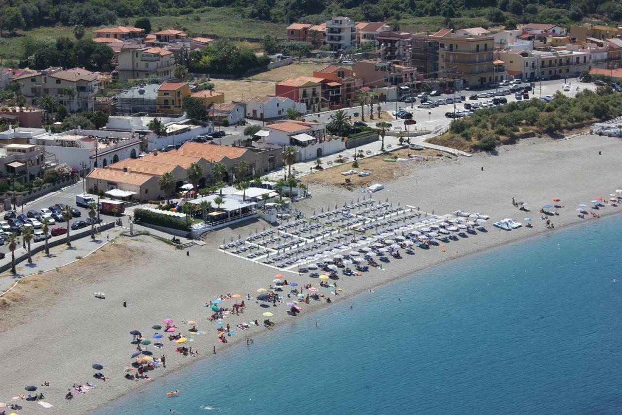 La Casa Del Nonno Bed & Breakfast Milazzo Exterior foto