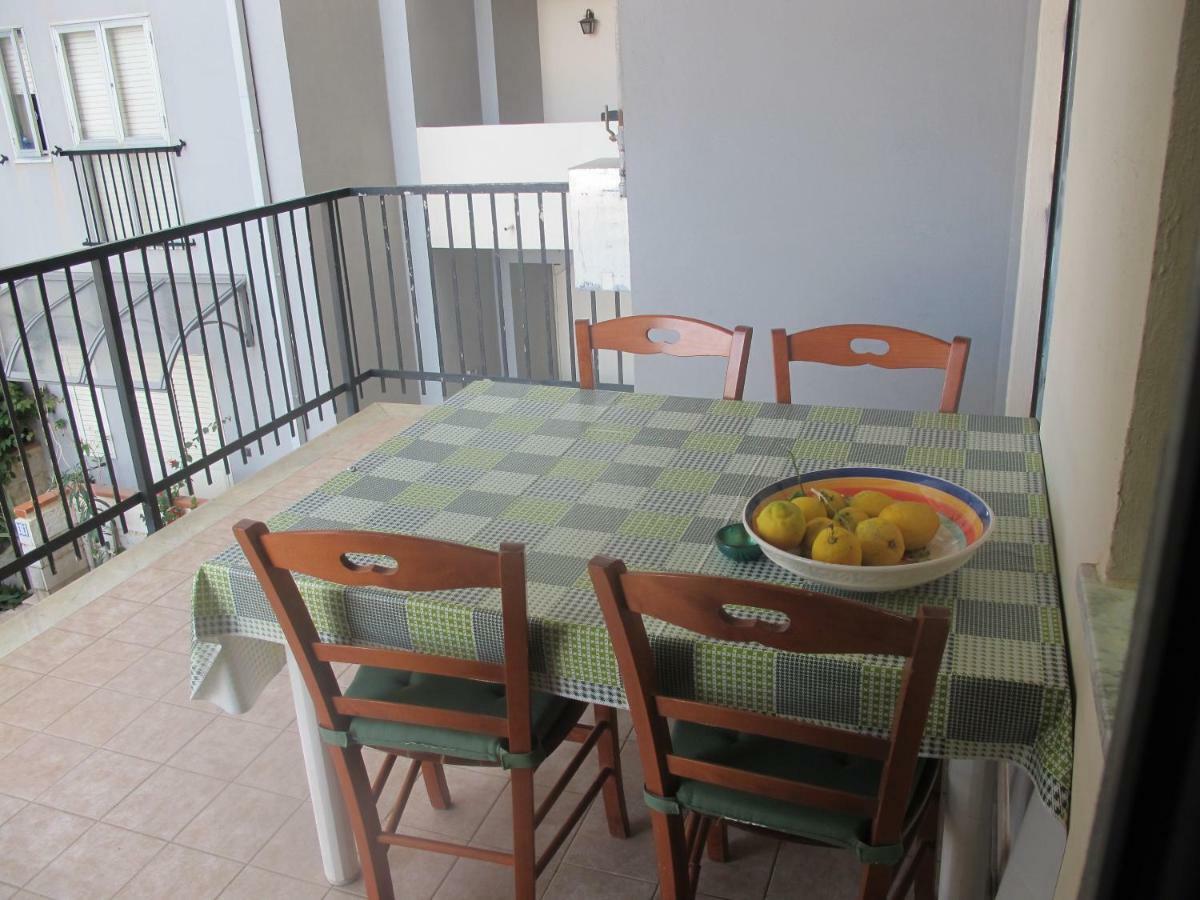 La Casa Del Nonno Bed & Breakfast Milazzo Exterior foto
